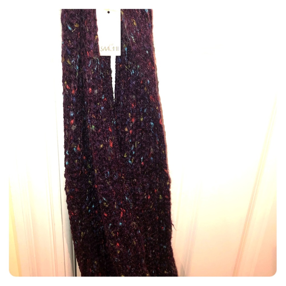 Knit infinity scarf Maroon with multi speckles